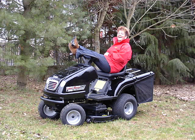 Rasentraktor Lawn Boss Black Label Rasentraktor Lawn Boss Black Label