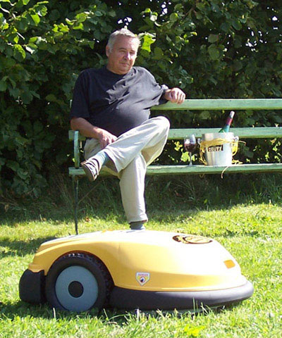 GENERATIONENWECHSEL, Helmut Rumsauer schied als Geschäftsführer aus GENERATIONENWECHSEL, Helmut Rumsauer schied als Geschäftsführer aus